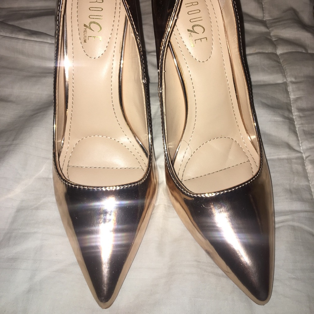 Point heels
